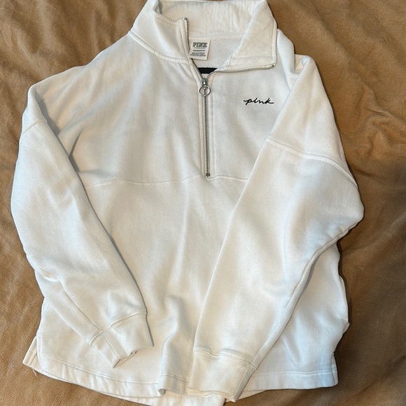 PINK Victoria's Secret White Zip Up Sweater Soft Comfortable Design - Picture 1 of 3